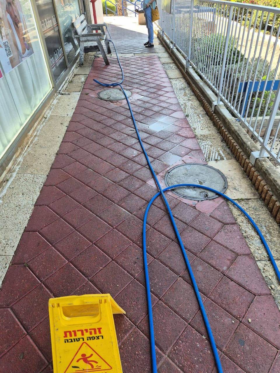 משטחים נקיים במרכז גנים ראשון לציון